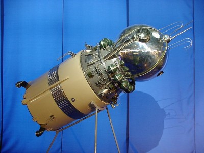 796px-Vostok_spacecraft.jpg